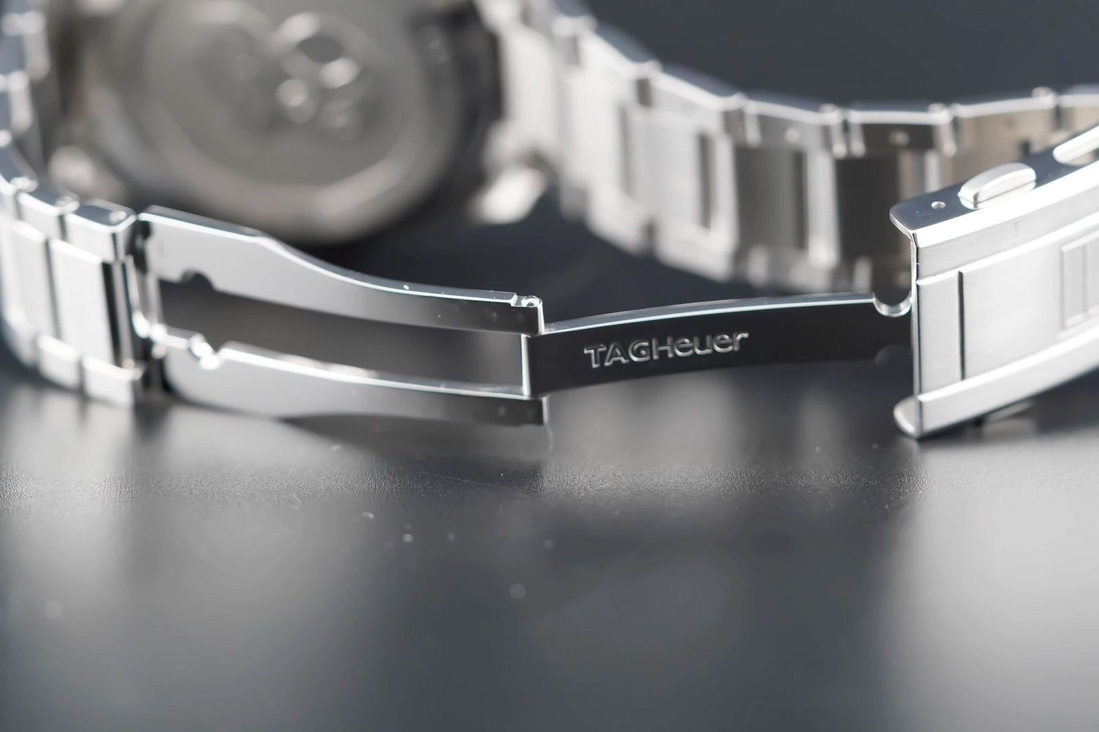 Tag Heuer Aquaracer Professional 300 Date Automatic blue Dial on Bracelet WBP5110.BA0013 Complete Open Date