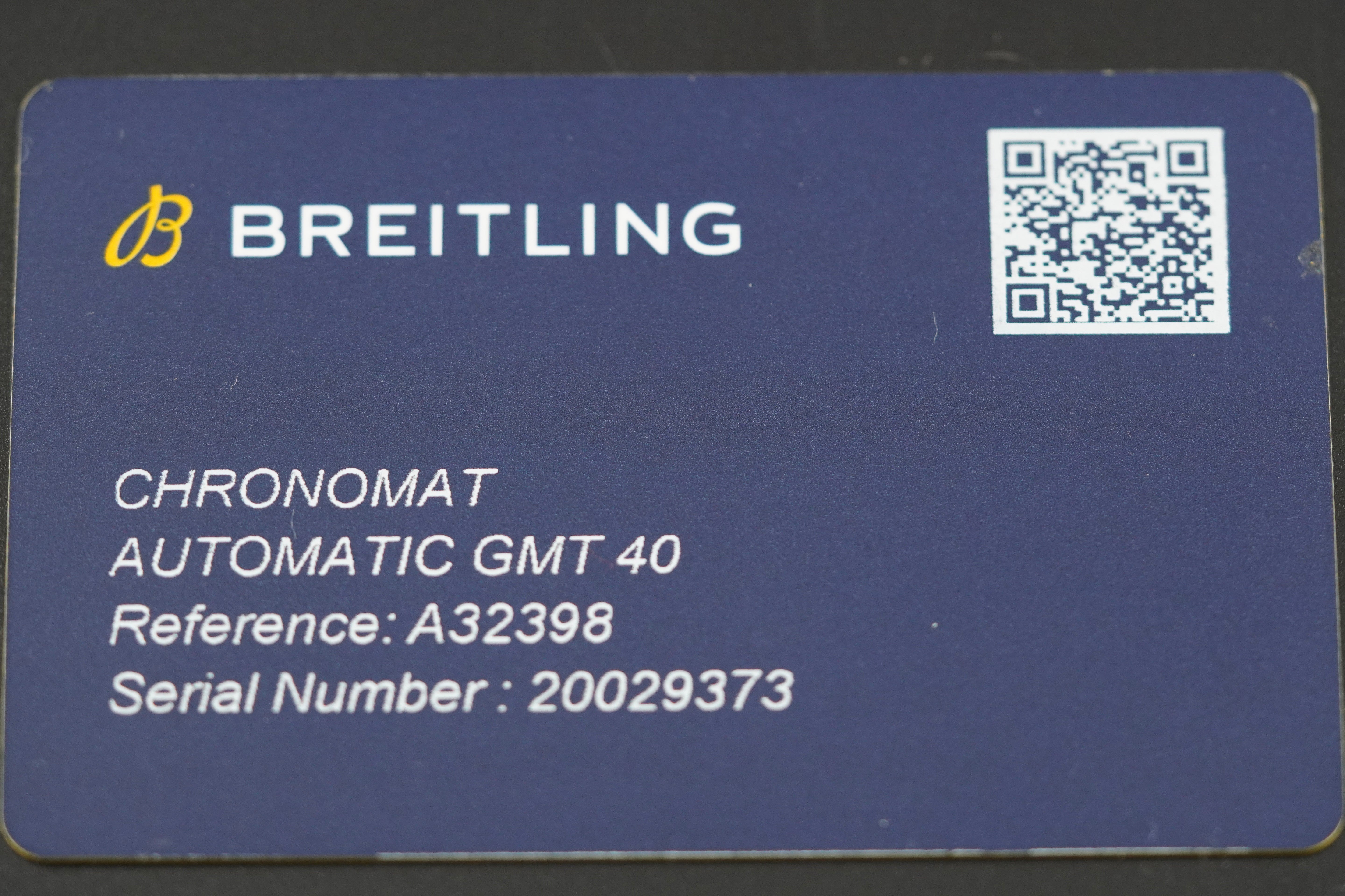 Breitling Chronomat Automatic Gmt Green Dial on Bracelet A32398 Complete Open Date
