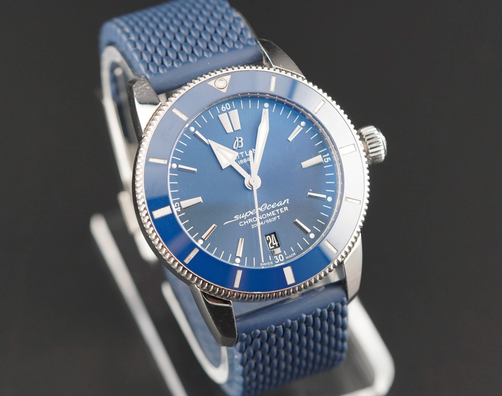BREITLING SUPER OCEAN HERITAGE BLUE Dial on BLUE RUBBER A23370 Complete Open Date