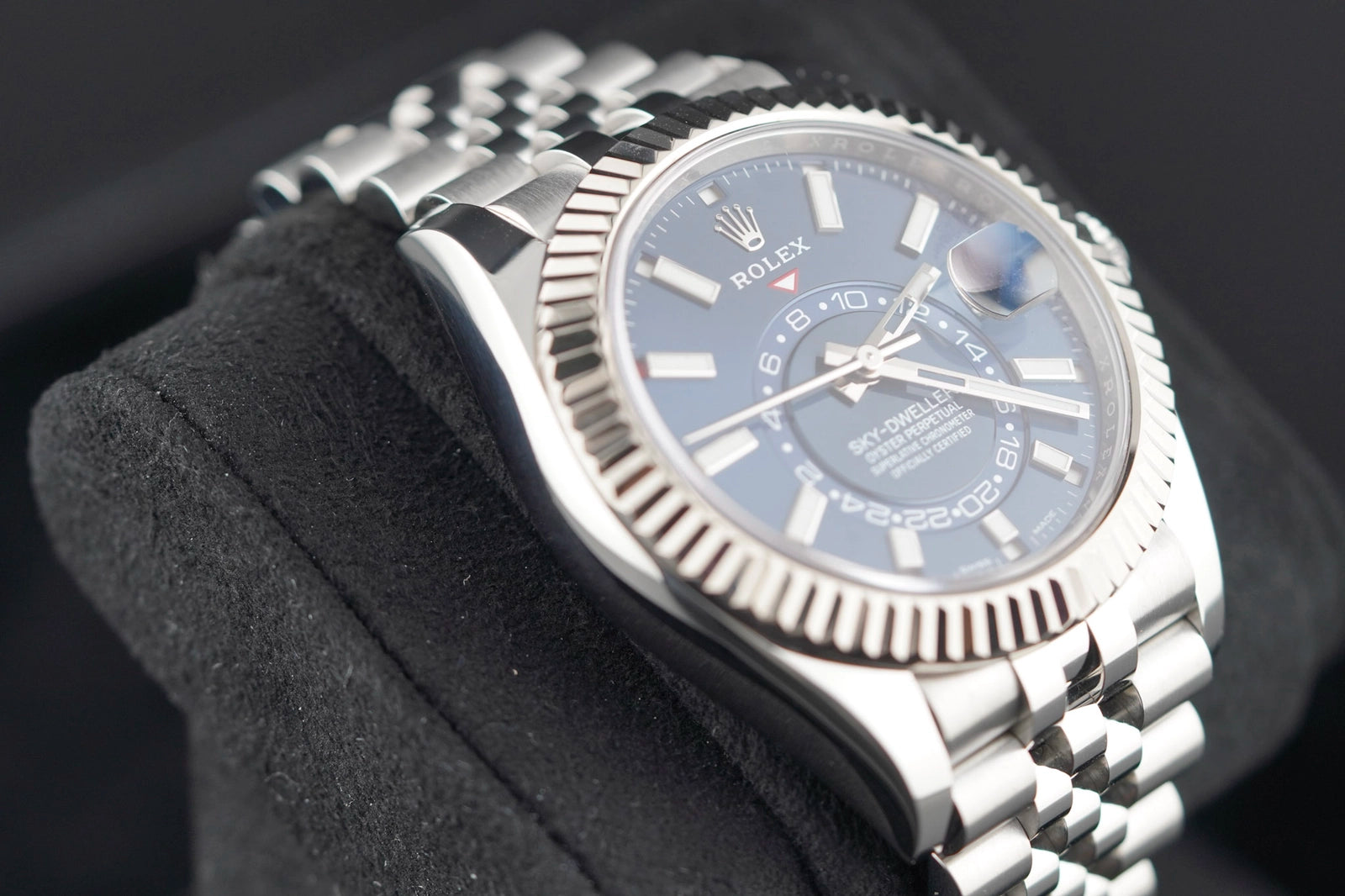 Rolex SkyDweller Blue Dial on Jubilee 326934 Complete 2022