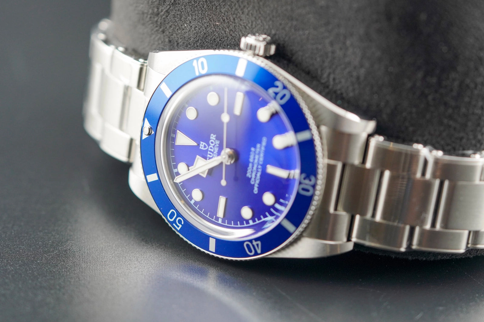 Tudor Black Bay 54 Blue Dial on 3 links M79000B-0001 Complete 2026