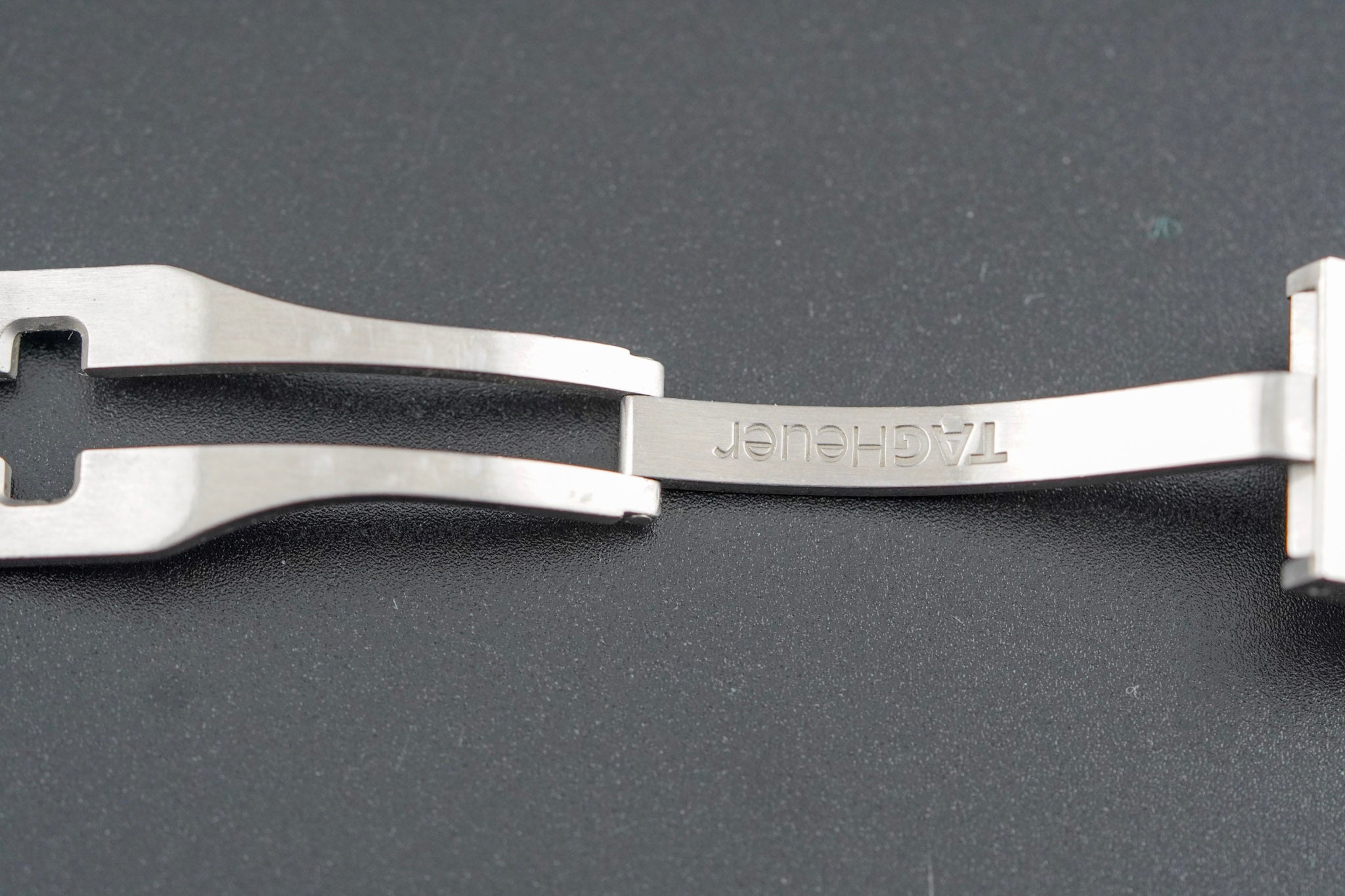 Tag Heuer Carrera Colibre White Dial on Stainless Steel WAS2111.BA0732 Complete 2015