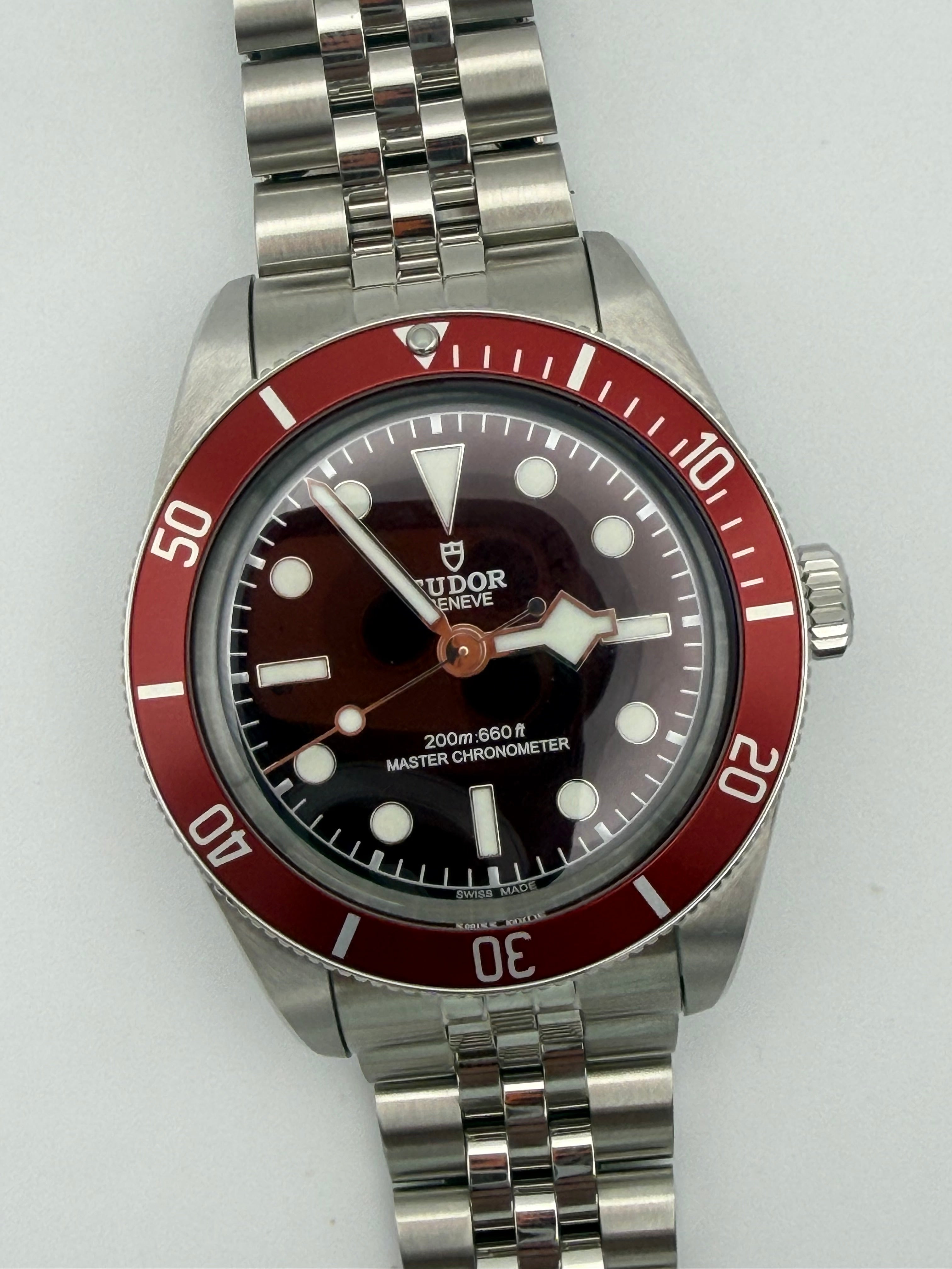 Tudor Black Bay 58 Burgundy Dial on Stainless Steel M7939A1A0RU-0001 Complete 2026