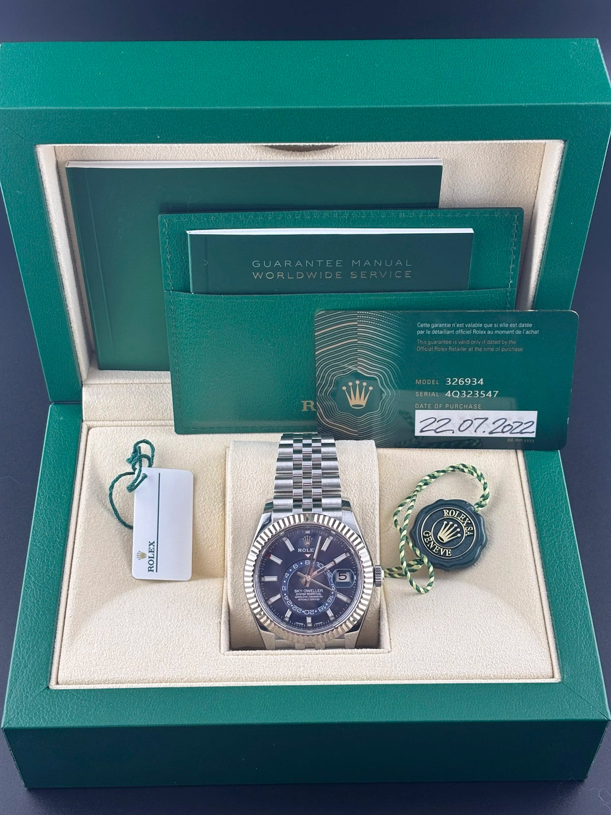 Rolex SkyDweller Blue Dial on Jubilee 326934 Complete 2022