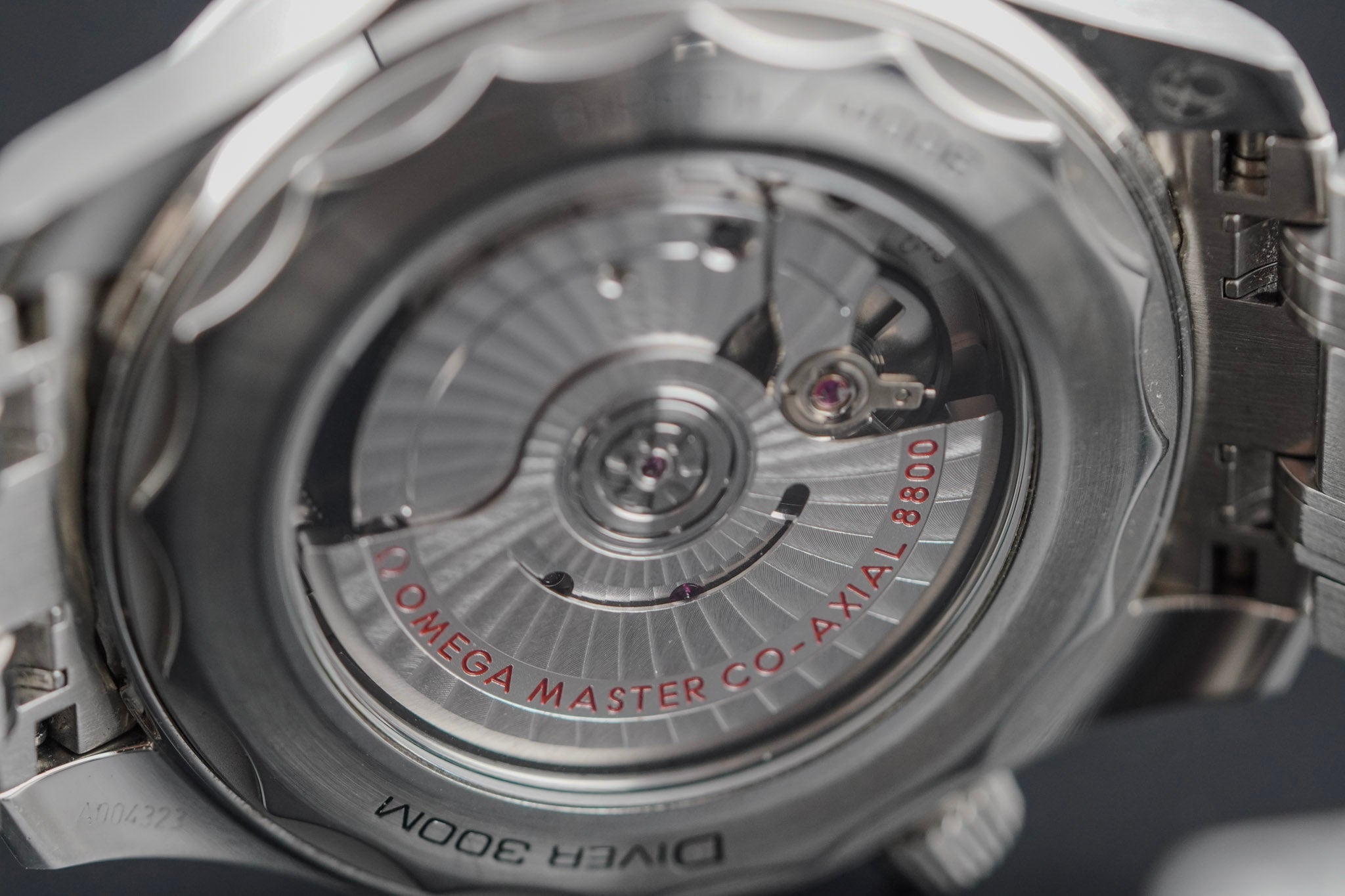 Omega Seamaster Diver 300M Co-Axial Master Chronometer Blue Dial on Bracelet 210.30.42.20.03.001 Complete 2023
