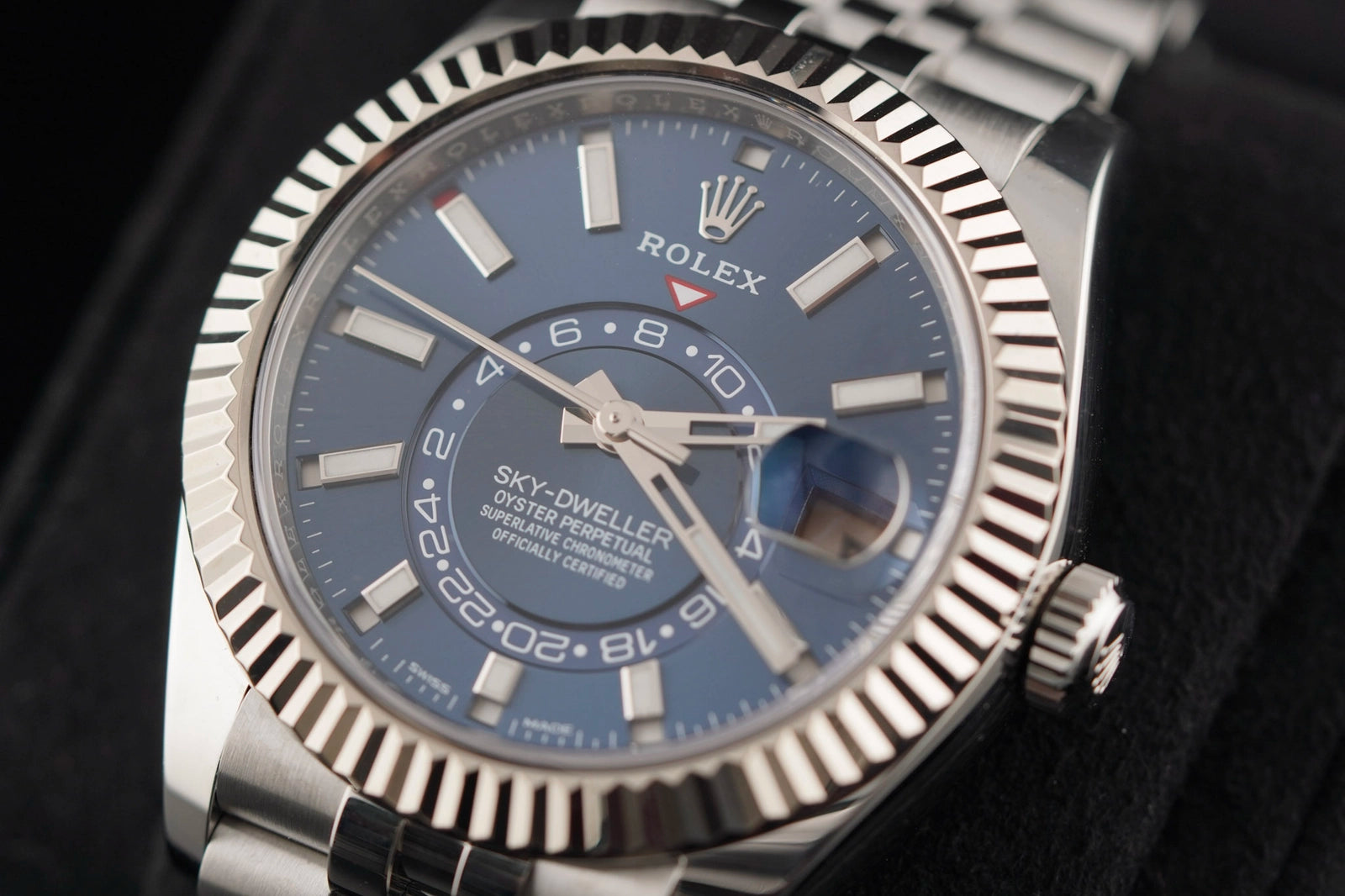Rolex SkyDweller Blue Dial on Jubilee 326934 Complete 2022