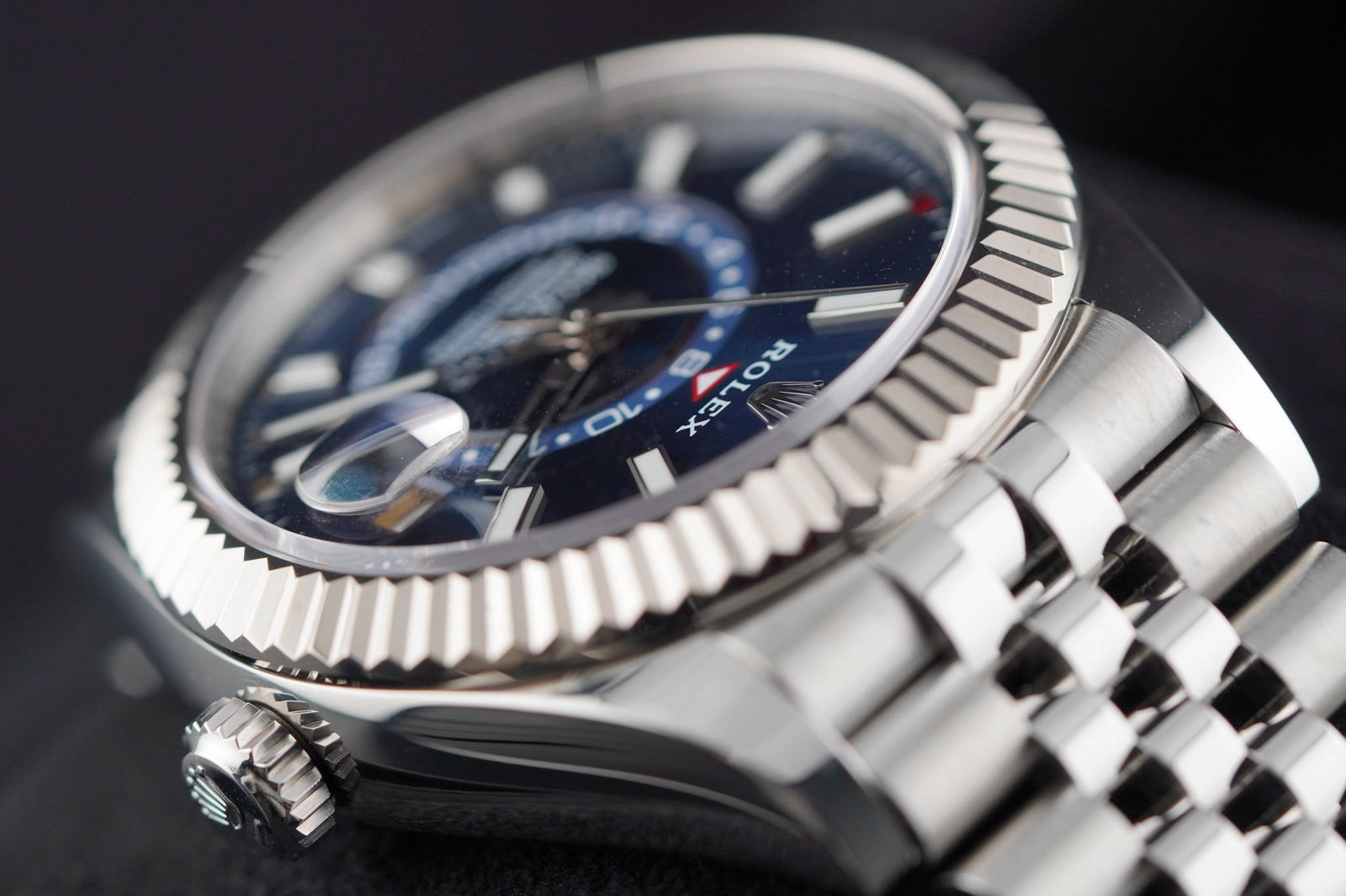 Rolex SkyDweller Blue Dial on Jubilee 326934 Complete 2022