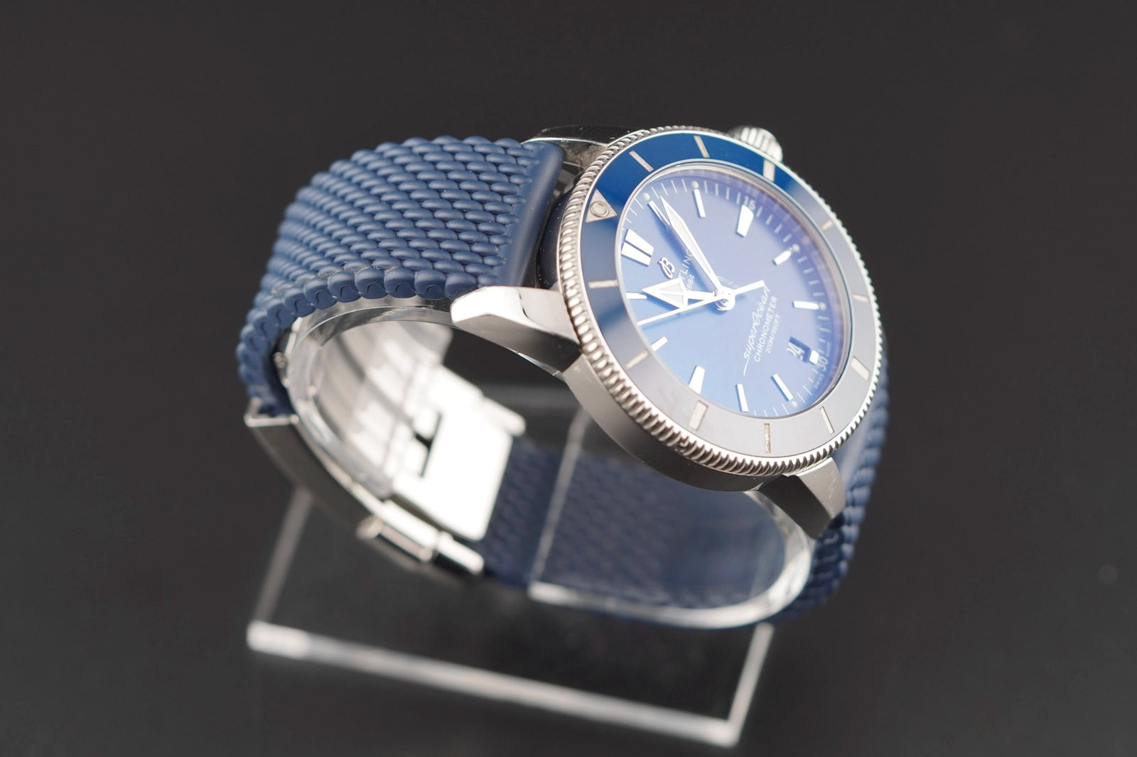 BREITLING SUPER OCEAN HERITAGE BLUE Dial on BLUE RUBBER A23370 Complete Open Date