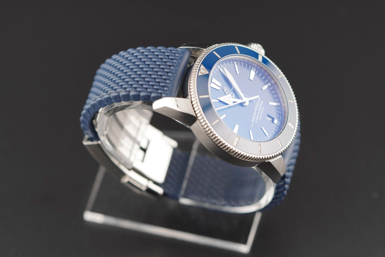 BREITLING SUPER OCEAN HERITAGE BLUE Dial on BLUE RUBBER A23370 Complete Open Date