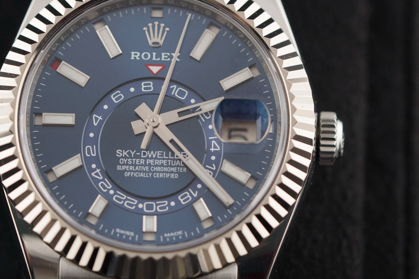 Rolex SkyDweller Blue Dial on Jubilee 326934 Complete 2022
