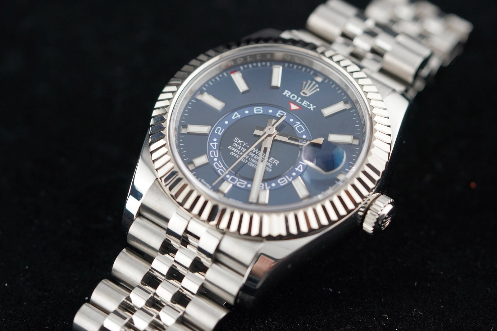 Rolex SkyDweller Blue Dial on Jubilee 326934 Complete 2022
