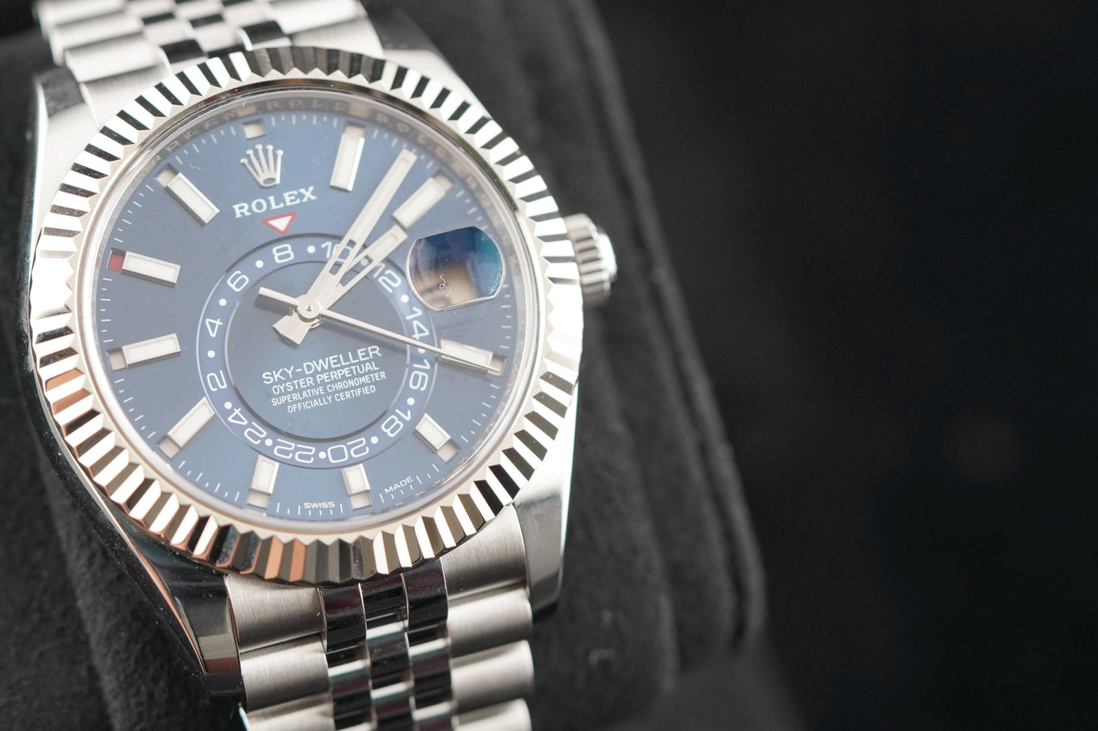 Rolex SkyDweller Blue Dial on Jubilee 326934 Complete 2022