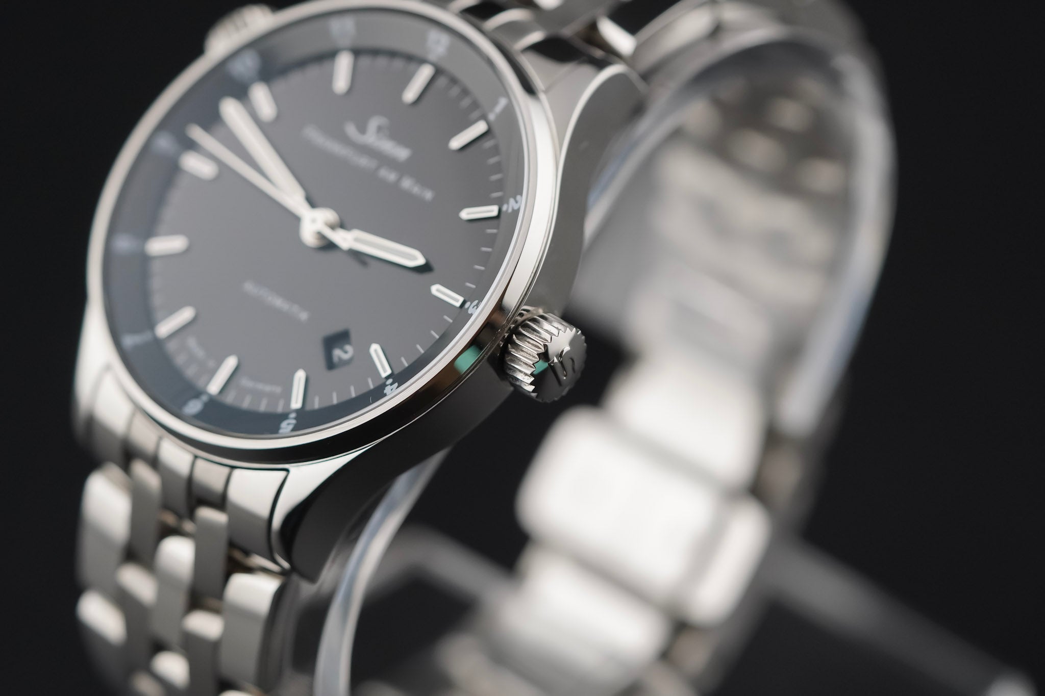 Sinn Frankfurt Financial district black Dial on steel/ leather 6068 frankfurt Complete 2025