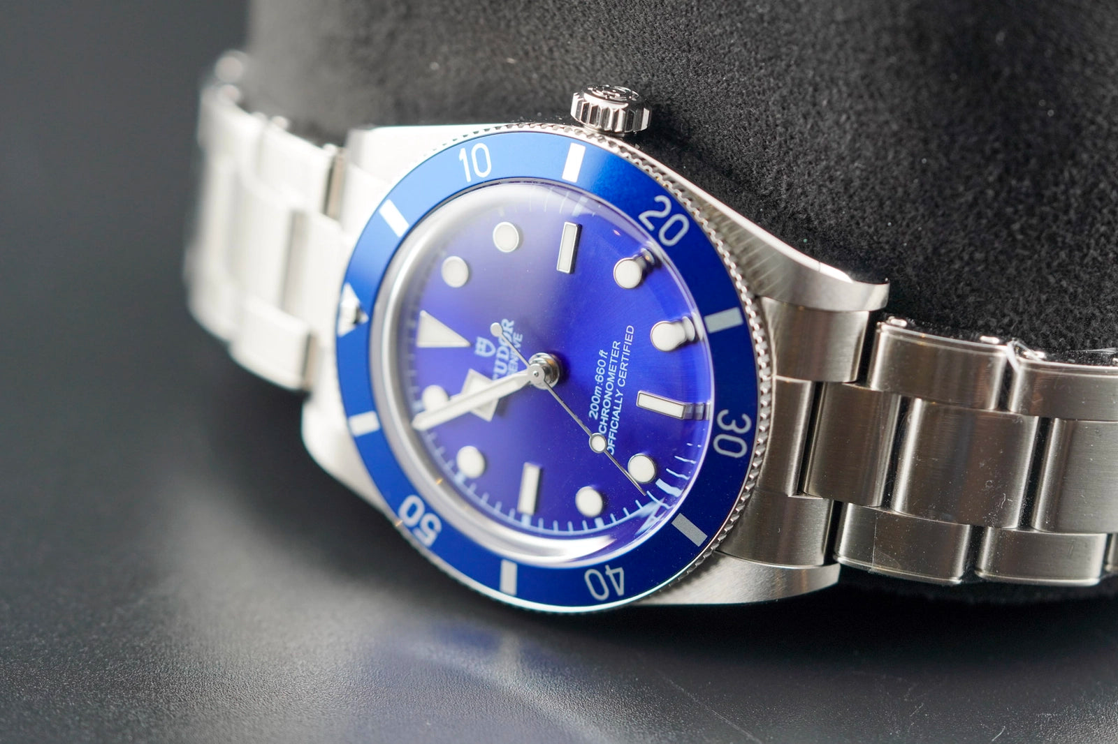 Tudor Black Bay 54 Blue Dial on 3 links M79000B-0001 Complete 2026