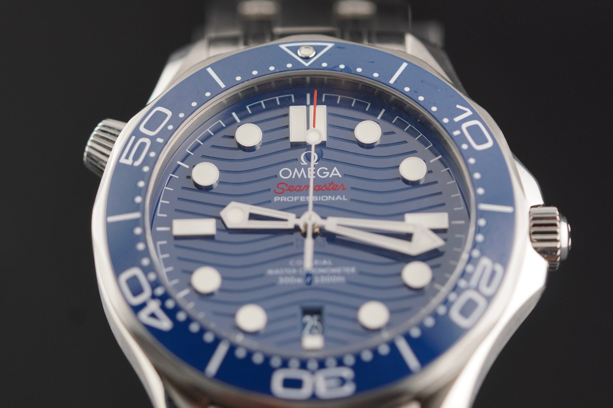 Omega Seamaster Diver 300M Co-Axial Master Chronometer Blue Dial on Bracelet 210.30.42.20.03.001 Complete 2023